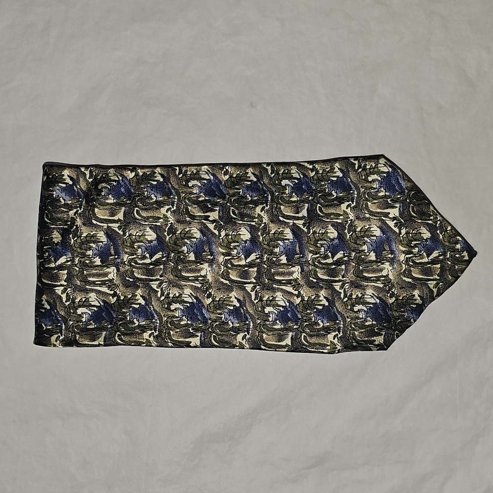 J. Garcia Men's Silk Patterned Necktie, In The Park Collection Fifteen Used